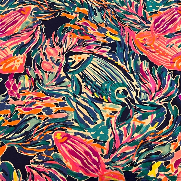 LILLY PULITZER | Lg | VIBRANT COLORS! - Picture 9 of 12